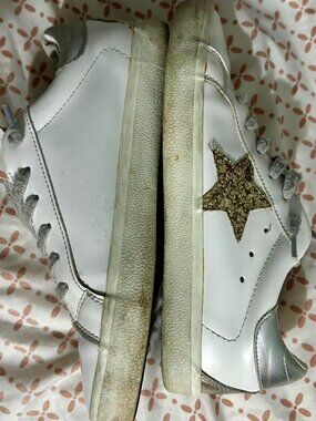 Women's White and gold star sneakers